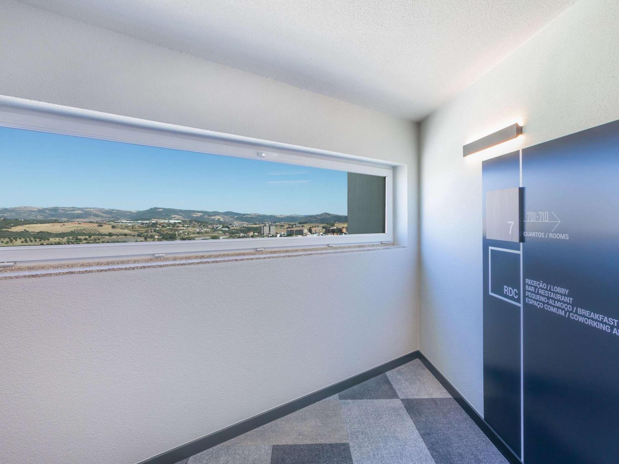 Hotel Ibis Braganca Luaran gambar